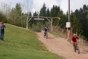 VTT DH encadré sur le Bike Park du Lac Blanc