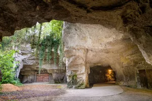 On se retrouve au frais à la Cave !