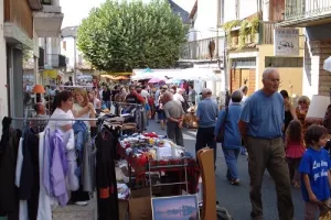 Brocante et vide-greniers à Gramat