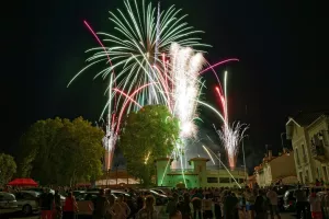 Marché, Bal et Feu d'artifice du 13 juillet