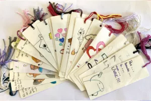 ATELIER CONFECTION DE MARQUE-PAGE À LA MÉDIATHÈQUE