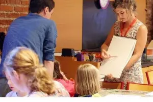 « Créez votre éventail » visite atelier en famille au musée Toulouse-Lautrec