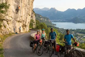 Aventure séjour escalade & vélo en itinérance le long de la via Rhôna