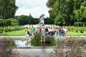 Visite Express : La Cour de l'Hôtel des Echevins