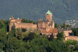 Rando et p'tit déj' au Haut-Koenigsbourg