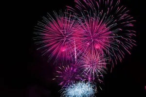 Feu d'artifice à Puy-l'Evêque