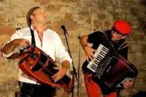 Feu de la Saint Jean : Castanha e vinovel