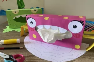 Le Petit Atelier : Boite en carton décorée
