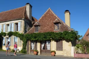 Balade nocturne commentée, du bourg béarnais du XVIIIe