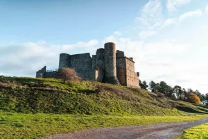Archéologie : le château de Portes, un promontoire à décrypter