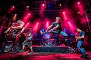 Spectacle concert à Figeac : Burning Party