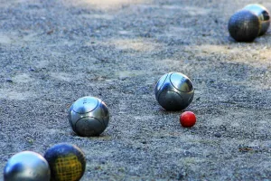 Pétanque et soirée dansante