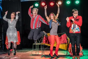 Café Théâtre Côté Rocher  "Sous le sapin les emmerdes"